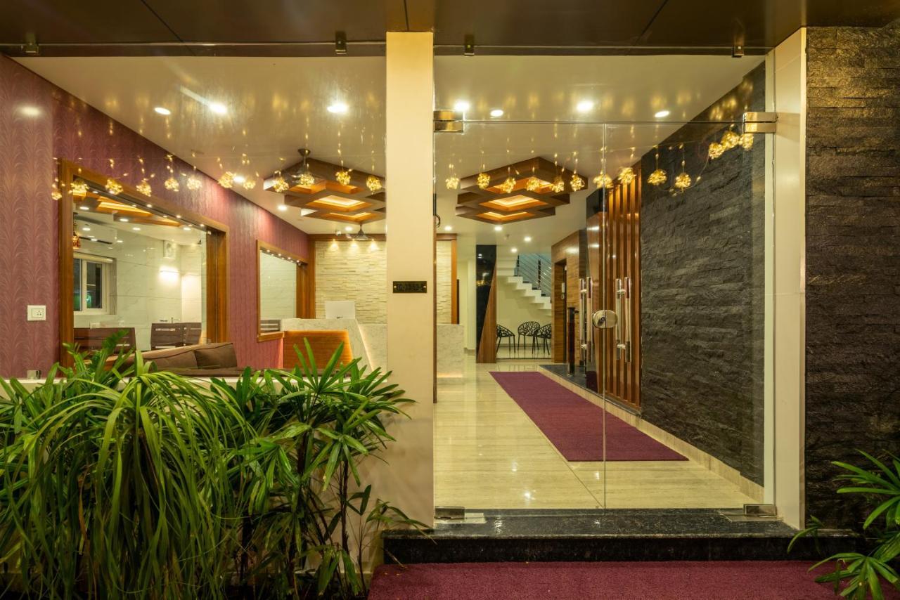 Hotel Daan Regency Thrissur Exterior foto