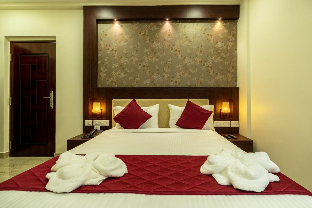 Hotel Daan Regency Thrissur Exterior foto